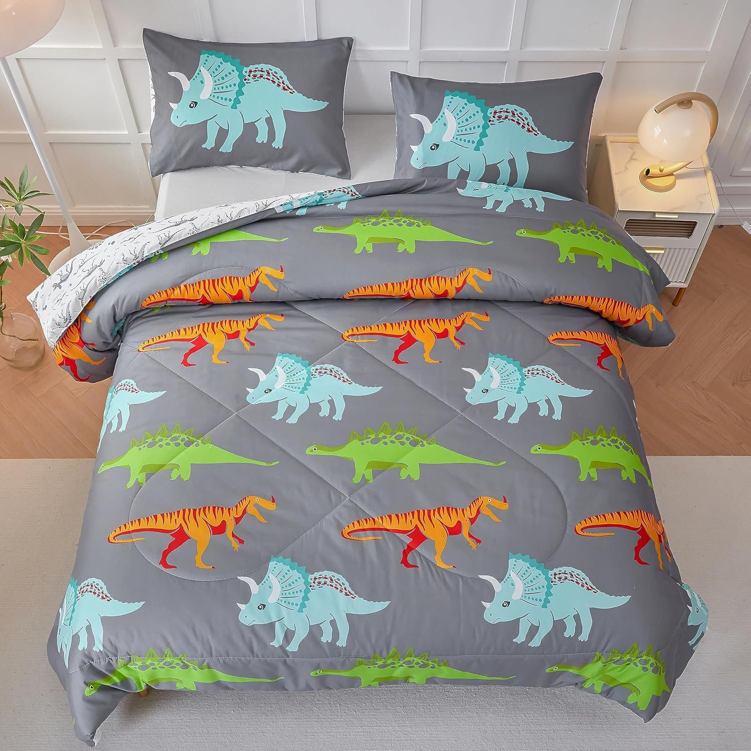 XX Dinosaur Bedding Set for Kids 1 XX Dinosaur Bedding Set for Kids